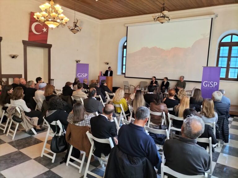 Kırsal ve Kentsel Alanlara Yönelik Dönüşüm Yaklaşımları Toplantısı