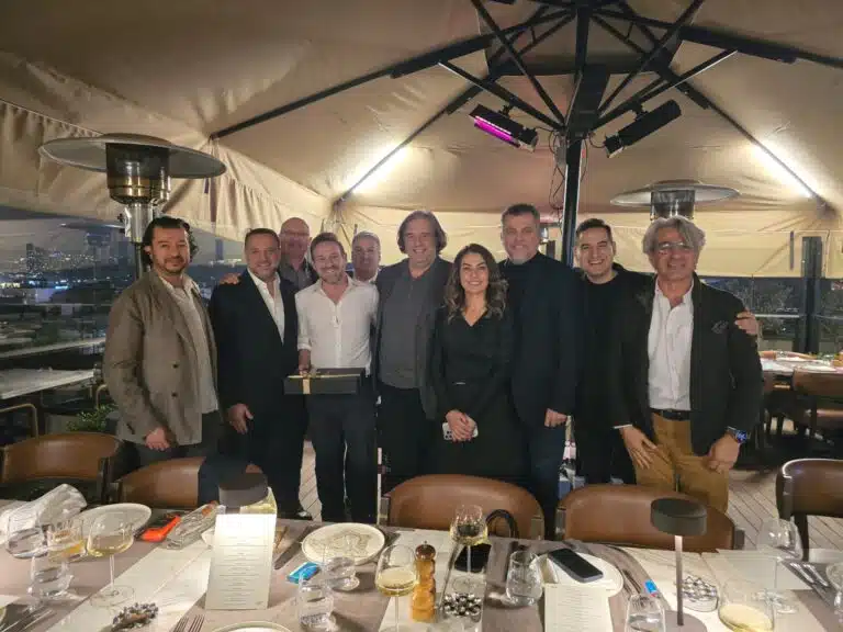 Yeni Yıl Akşam Yemeği
